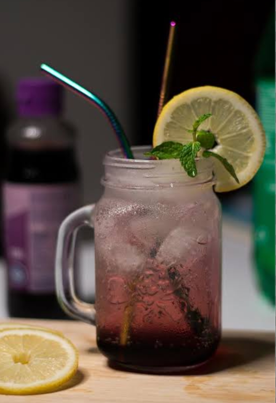 Black Current mojito